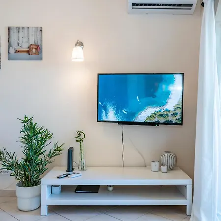 One Bed Amazing Sunset With Garage , Pool & Lift, Center Algarve Alcantarilha